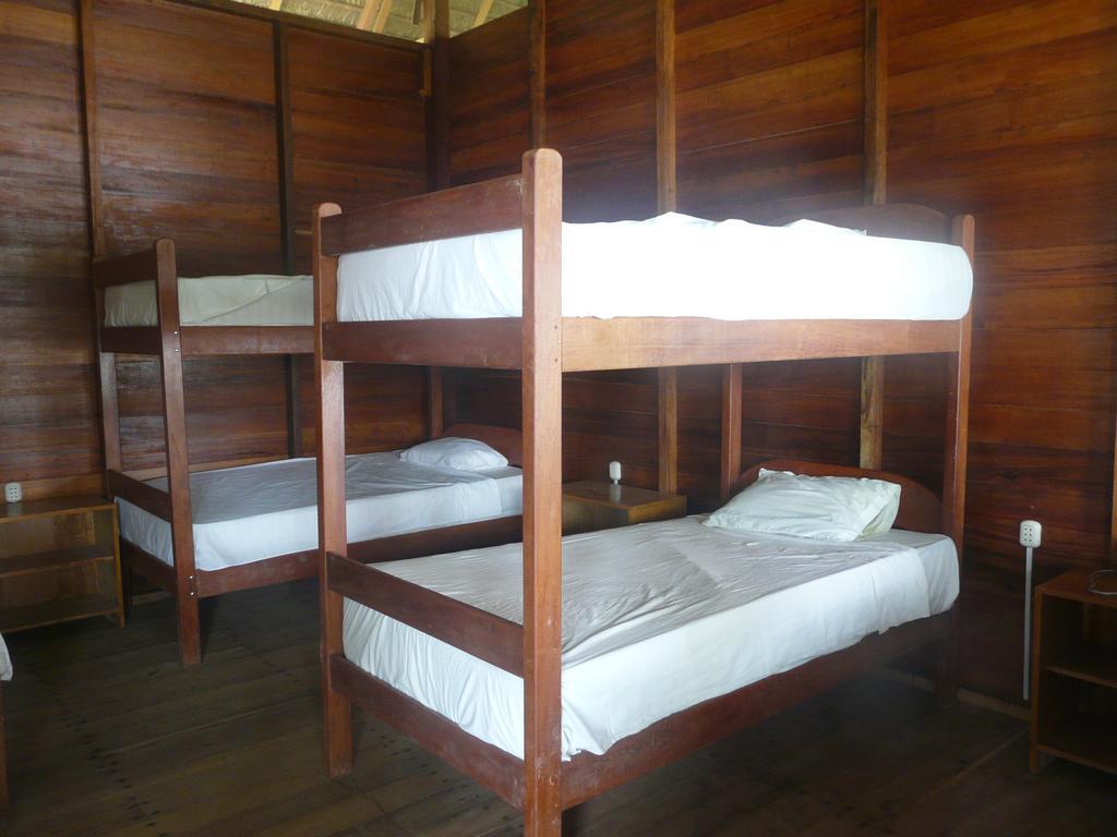 Wasai Puerto Maldonado Hostel Exterior photo